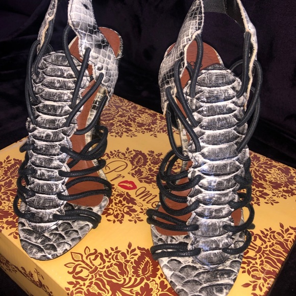 Shoes - Picture 3 of 3